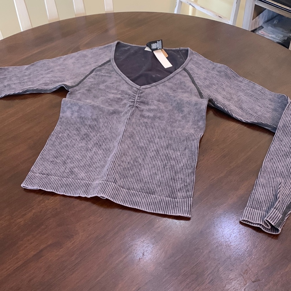 PINK Active  - NWT